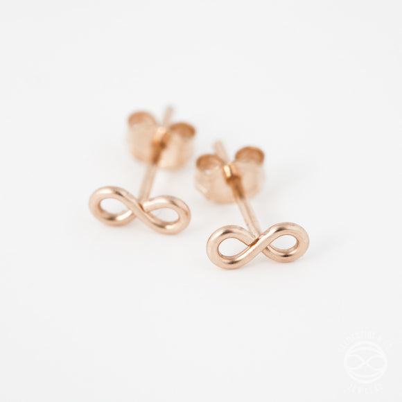 Shape Studs in Rose Gold