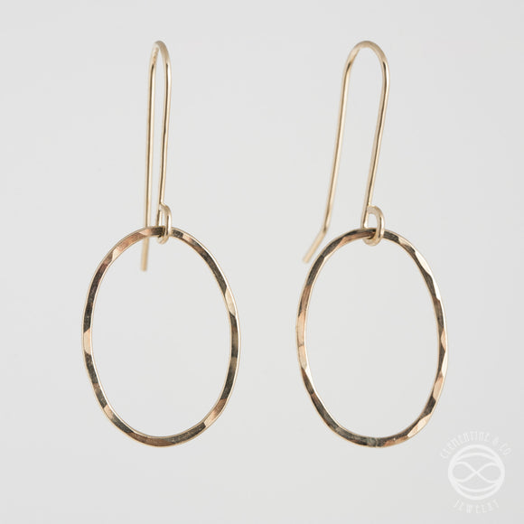 Oval Earrings in Gold