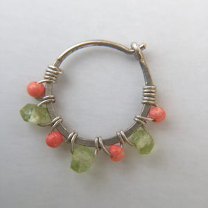 Nose ring- Silver, Peridot, Coral